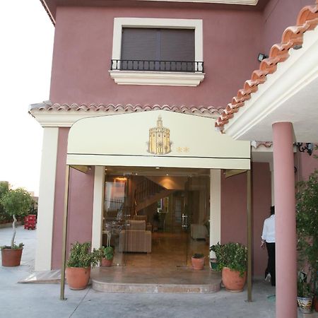 Hotel Torre Del Oro La Rinconada ภายนอก รูปภาพ